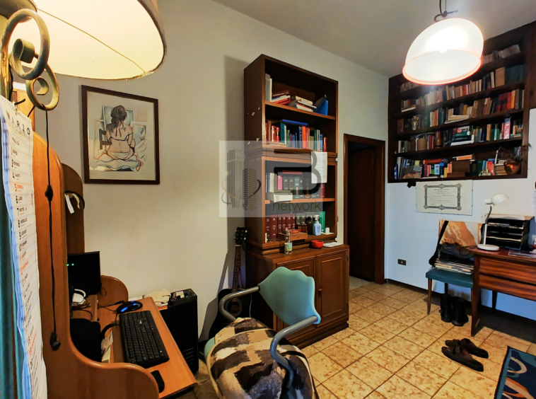 STUDIO