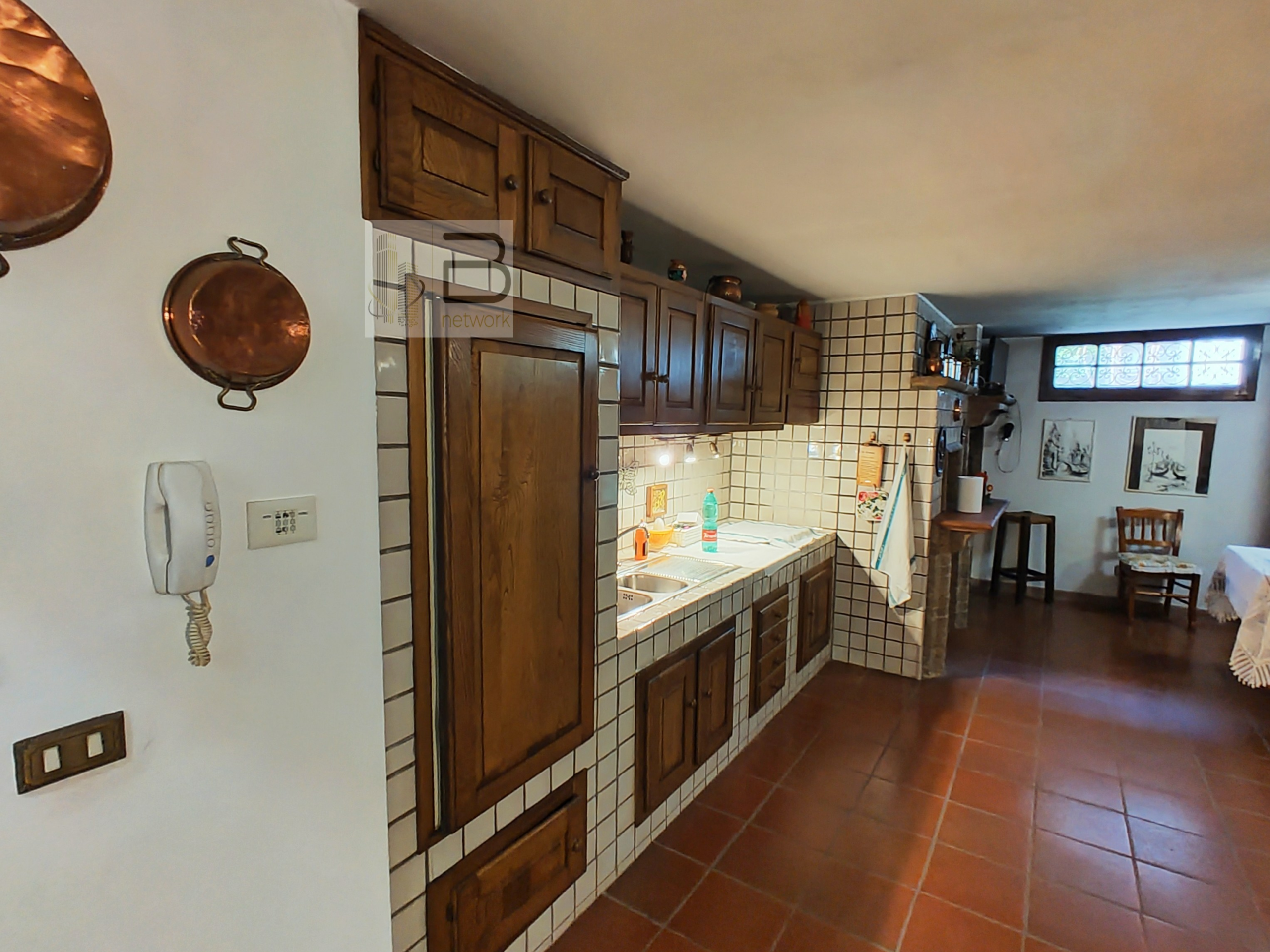 TAVERNA