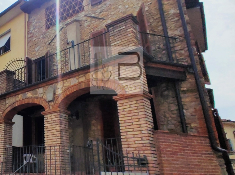 RUSTICO