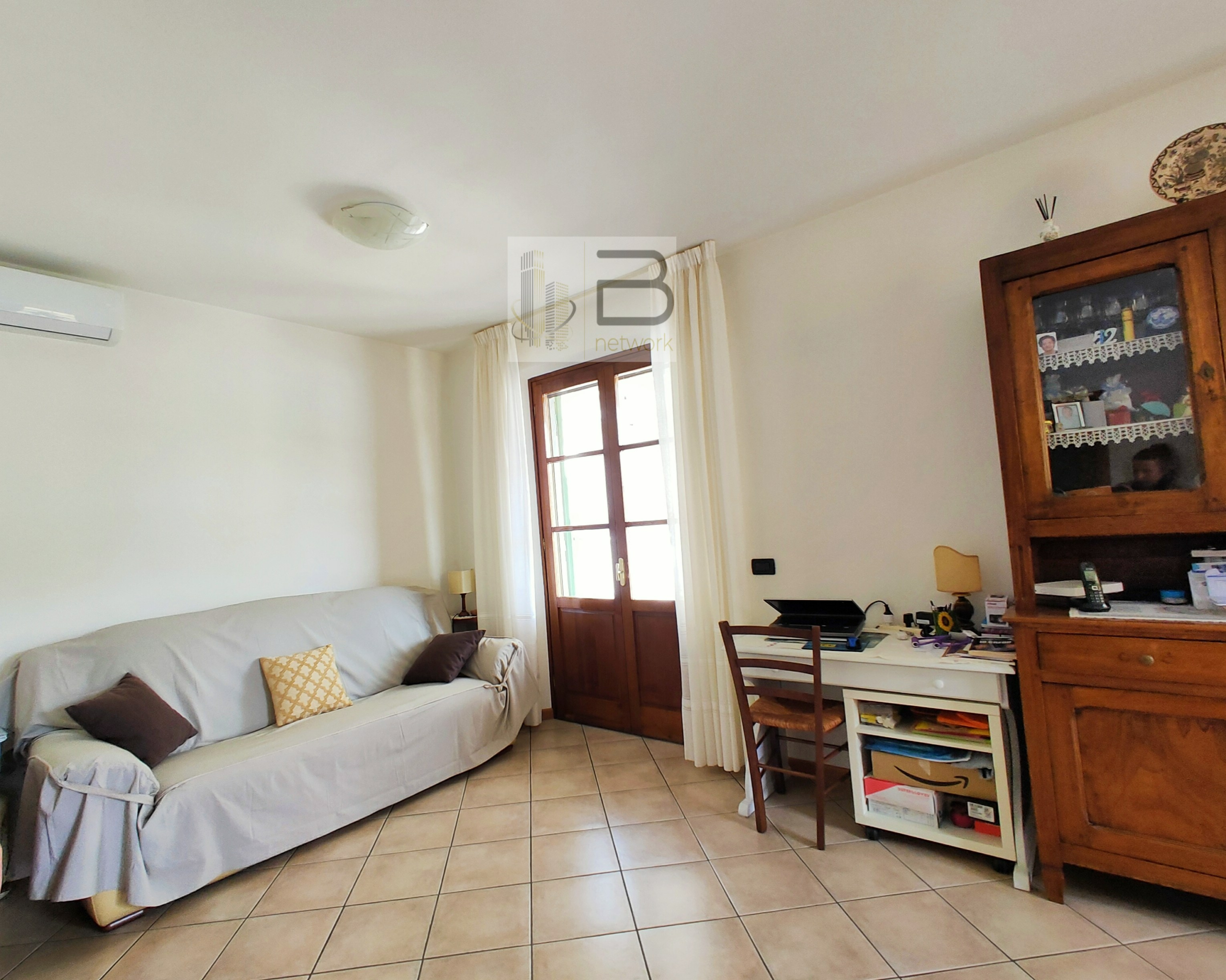SALA