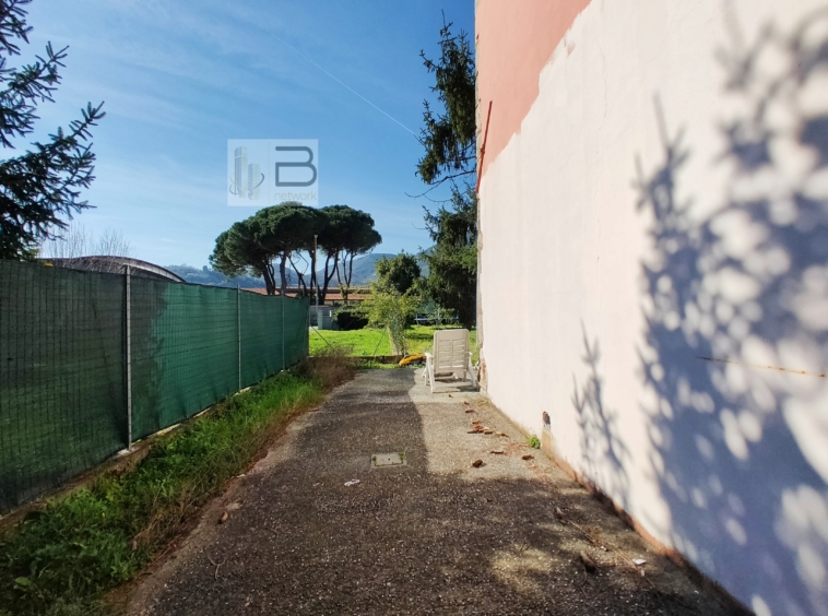 ESTERNO