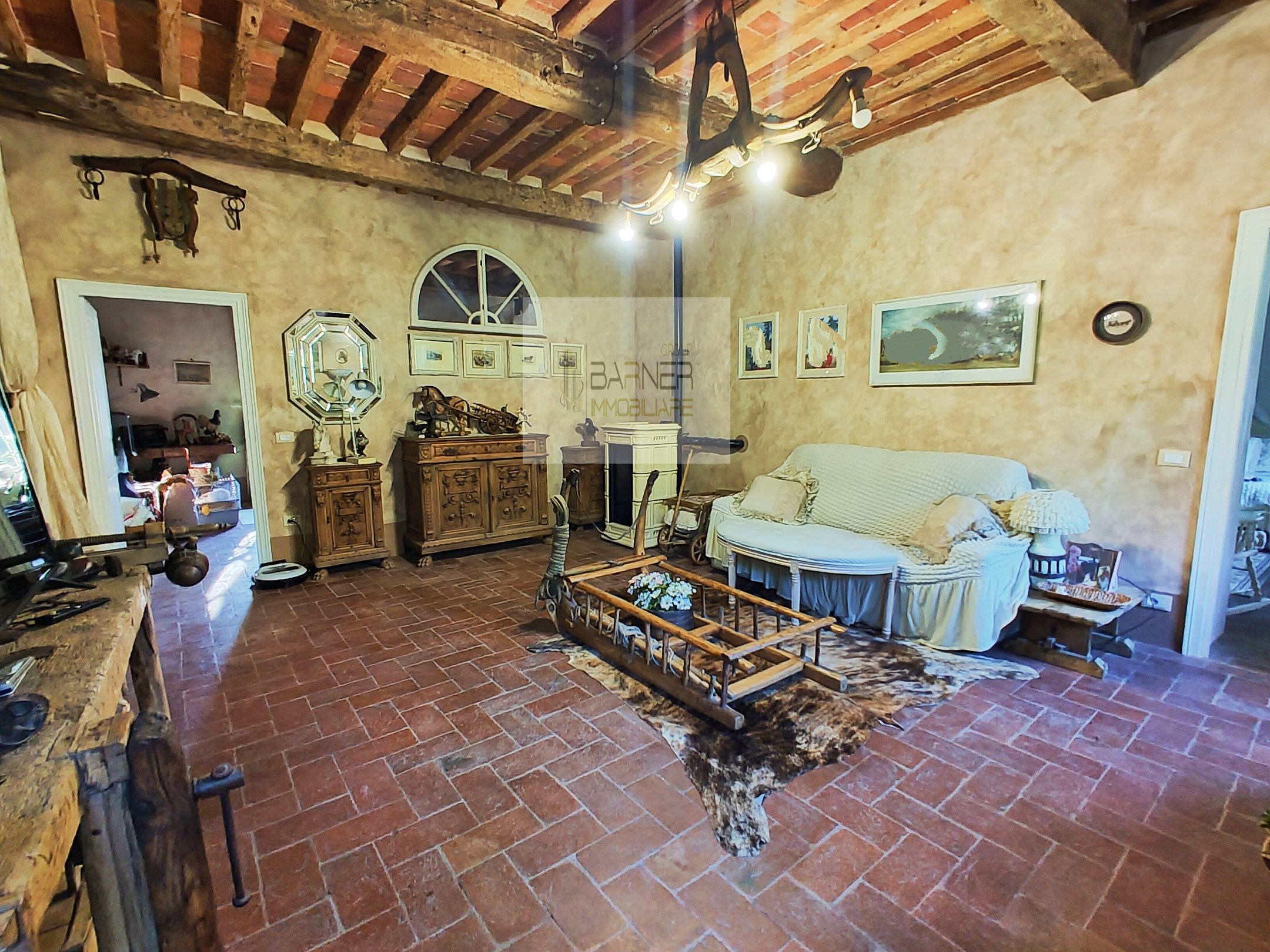 SALA