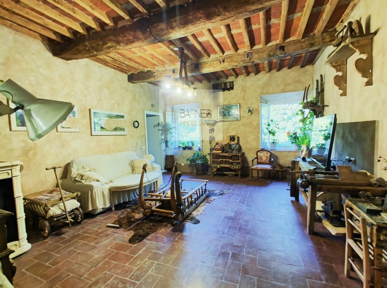 SALA